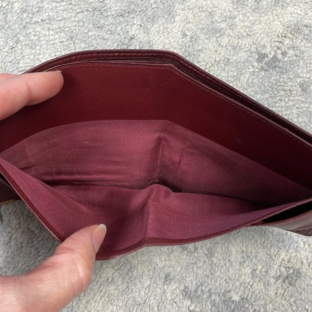 Cartier Paris Designer Bifold Wallet Burgundy Maroon Leather Bill Holder